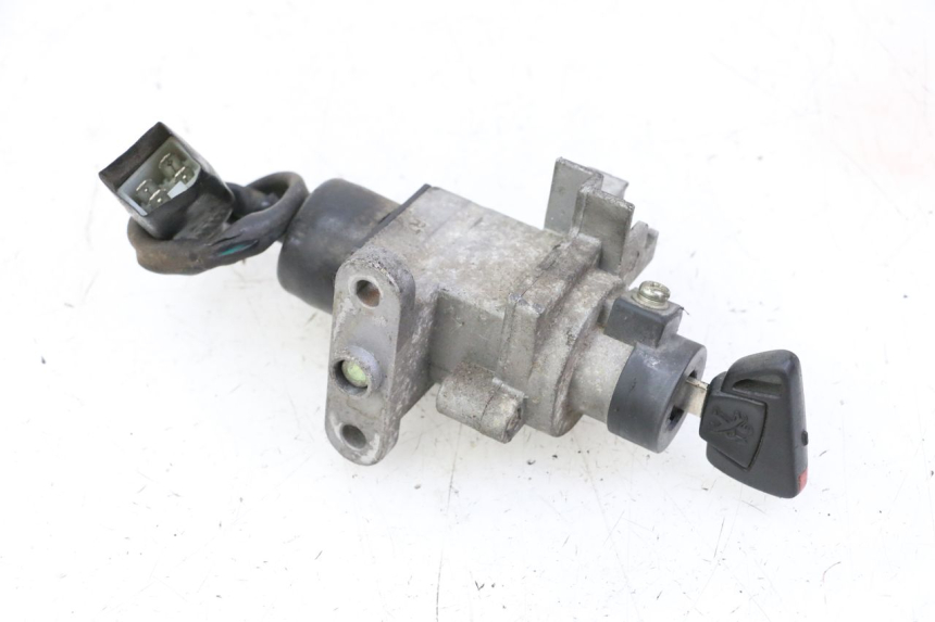 photo de IGNITION SWITCH PEUGEOT CITYSTAR 50 (2013 - 2017)