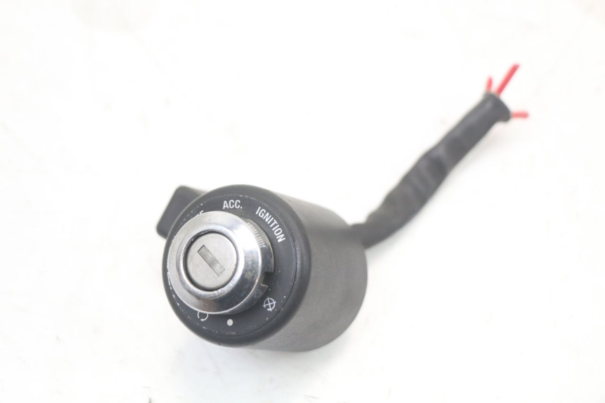 photo de IGNITION SWITCH HARLEY DAVIDSON SPORTSTER XL CUSTOM 883 (1999 - 2006)