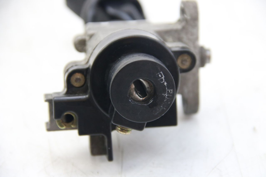 photo de IGNITION SWITCH PEUGEOT KISBEE 4T 50 (2018 - 2022)