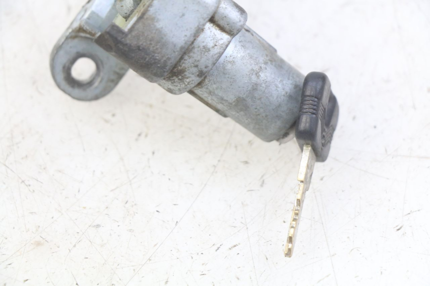 photo de IGNITION SWITCH MBK BOOSTER SPIRIT 50 (1999 - 2003)