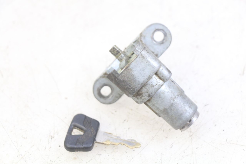photo de IGNITION SWITCH MBK BOOSTER SPIRIT 50 (1999 - 2003)