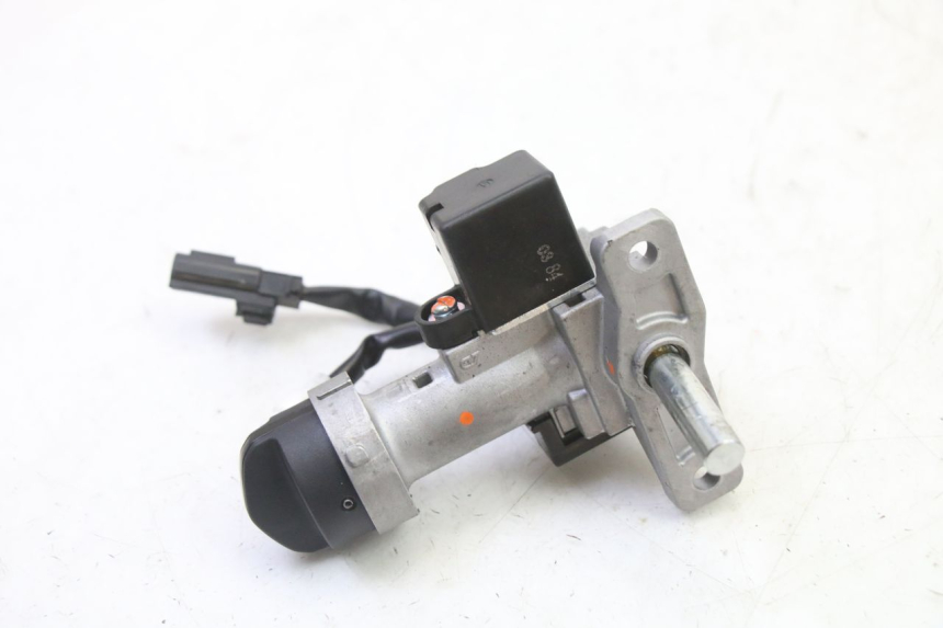 photo de IGNITION SWITCH PIAGGIO MP3 HPE 310 (2024 - 2025)