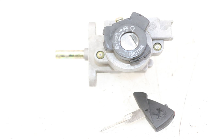 photo de IGNITION SWITCH PEUGEOT E-VIVACITY 1 (2012 - 2018)