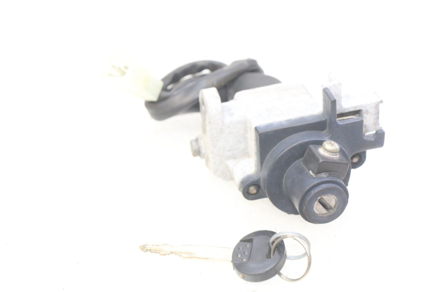 photo de IGNITION SWITCH PEUGEOT KISBEE 2T 50 (2010 - 2017)