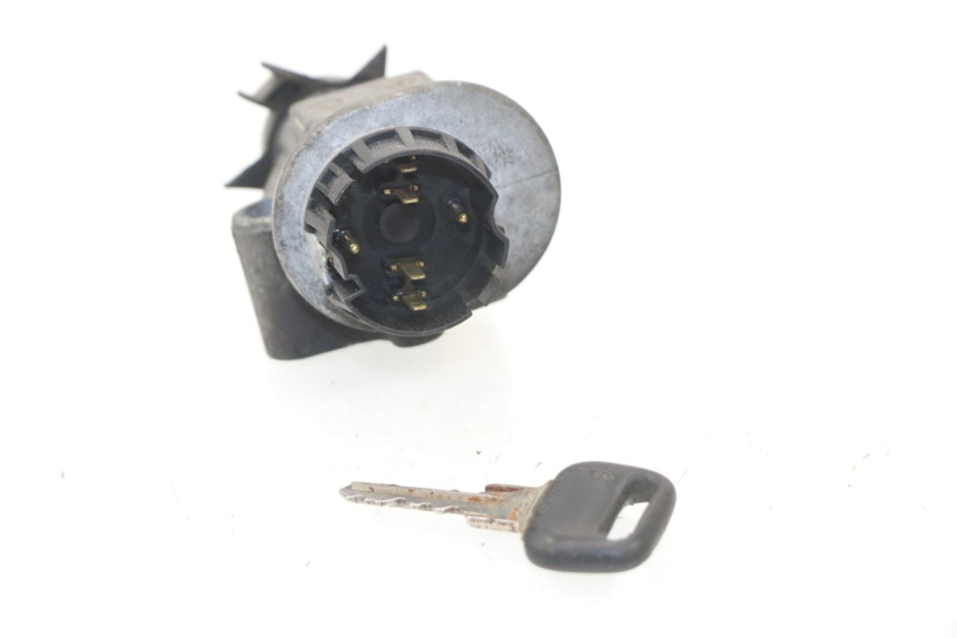 photo de IGNITION SWITCH PEUGEOT SPEEDFIGHT LC 50 (1996 - 2002)