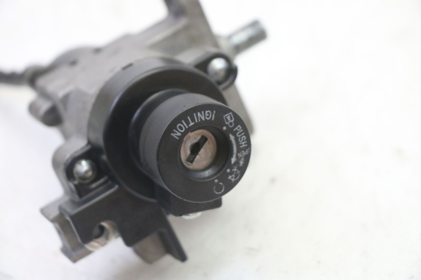 photo de IGNITION SWITCH PEUGEOT STREETZONE I 2T 50 (2018 - 2020)