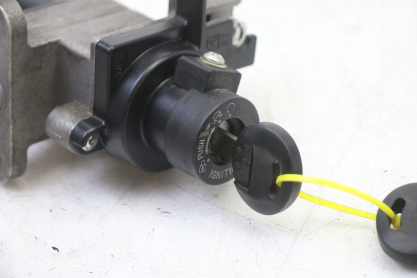 photo de IGNITION SWITCH PEUGEOT STREETZONE I 2T 50 (2018 - 2020)