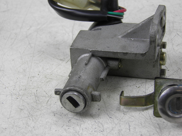 photo de IGNITION SWITCH SWEET ELEC SWEET RACER TOB BOY 1 (2009 - 2012)