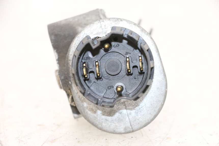 photo de IGNITION SWITCH PEUGEOT TKR TREKKER FURIOUS 50 (2005 - 2014) - Zoom on usage condition