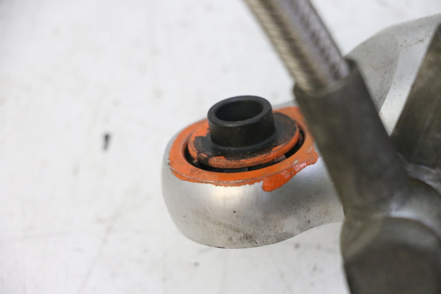 photo de REAR SHOCK ABSORBER PAIR QUADRO 4 4D 350 (2015 - 2018)