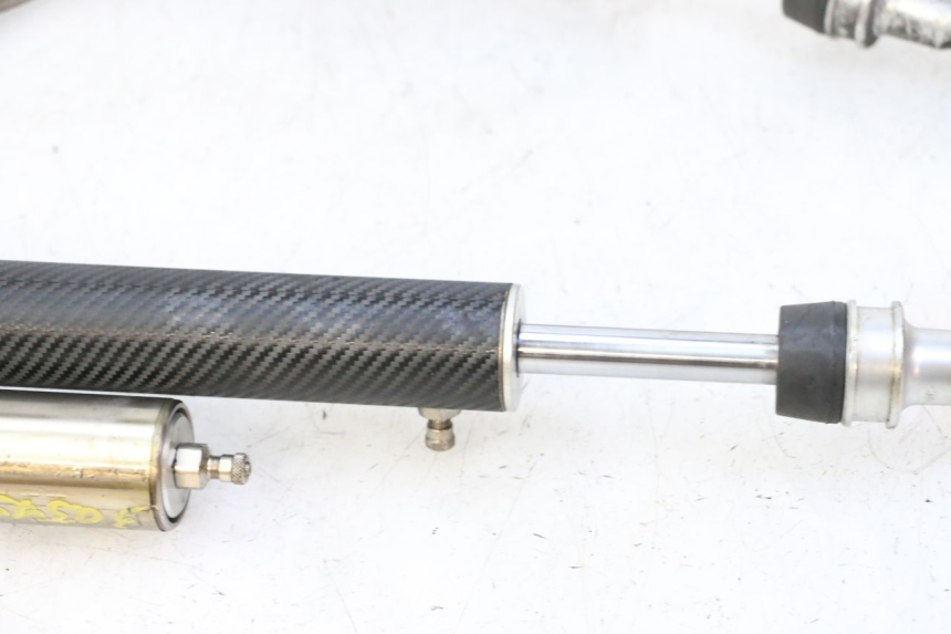 photo de REAR SHOCK ABSORBER PAIR QUADRO 4 4D 350 (2015 - 2018)