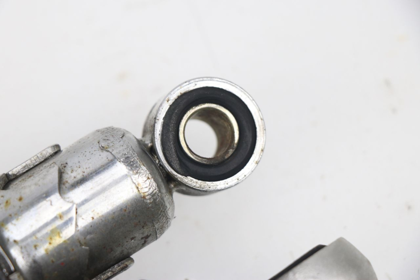 photo de REAR SHOCK ABSORBER KYMCO PULSAR 125 (2008 - 2015)