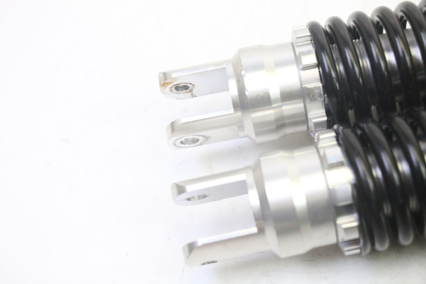 photo de REAR SHOCK ABSORBER EFUN PUSA 1 - Alternative perspective