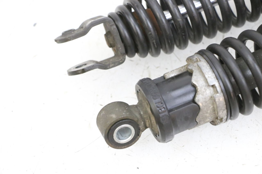 photo de REAR SHOCK ABSORBER PAIR YAMAHA YP MAJESTY 125 (2002 - 2006) - Checked used part