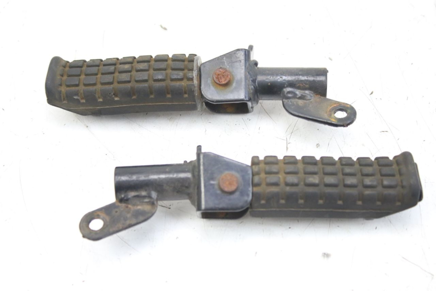 photo de PAIR OF REAR FOOTRESTS WILDLANDER BISCUIT 125 (2004 - 2010)