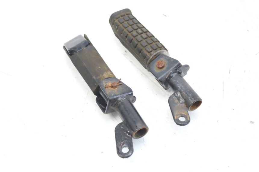 photo de PAIR OF REAR FOOTRESTS WILDLANDER BISCUIT 125 (2004 - 2010)