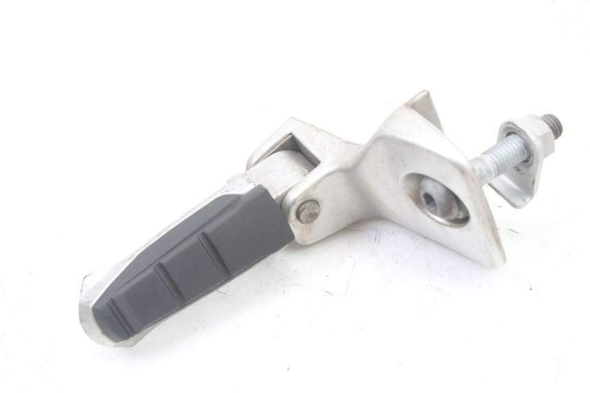 photo de PAIR REAR FOOTRESTS BMW C1 125 (2000 - 2003)