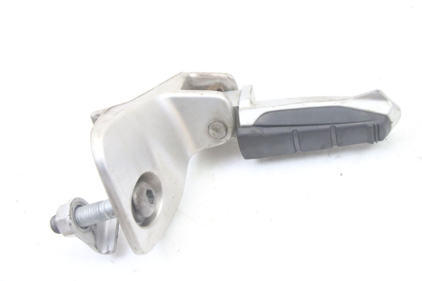 photo de PAIR REAR FOOTRESTS BMW C1 125 (2000 - 2003)