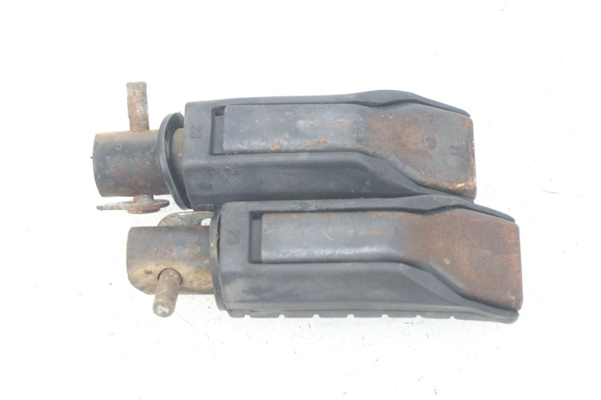 photo de PAIR REAR FOOTRESTS HONDA CBR R 125 (2003 - 2006)