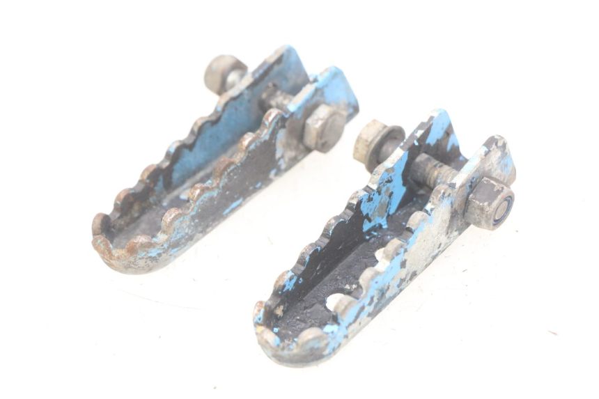 photo de PAIR OF REAR FOOTRESTS DERBI SENDA 50 (2003 - 2005)