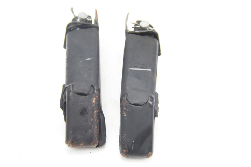 photo de PAIR REAR FOOTRESTS MBK FLIPPER 115 (2013 - 2017)