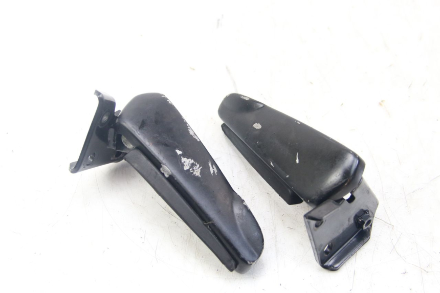 photo de PAIR OF REAR FOOTRESTS GILERA RUNNER SP 50 (2009 - 2017)