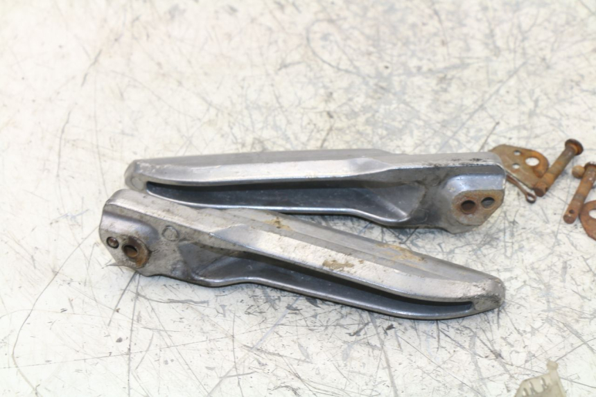 photo de PAIR OF REAR FOOTRESTS REVATTO IMPERATOR 125 (2007 - 2015)