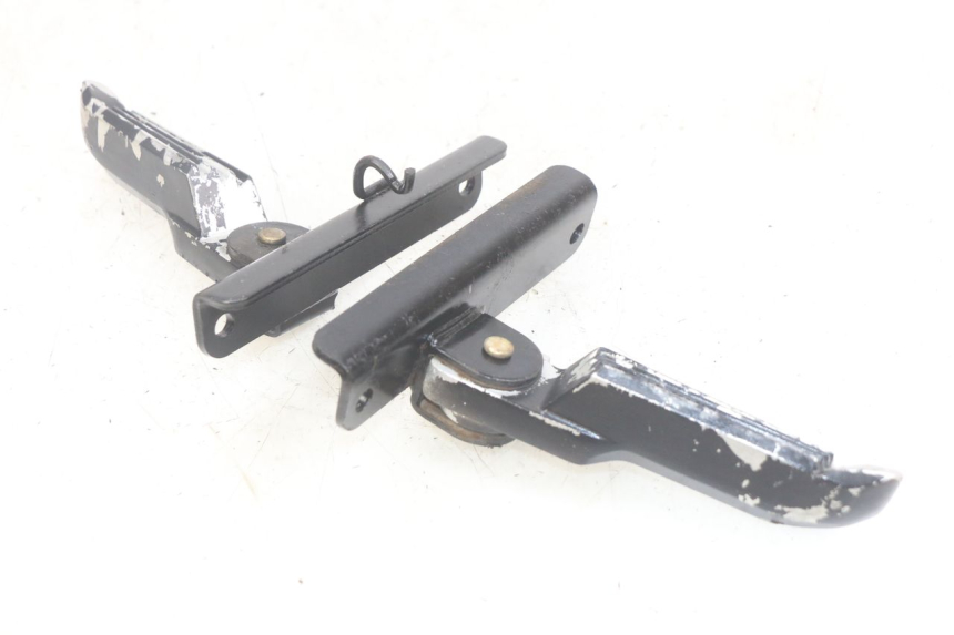 photo de PAIR OF REAR FOOTRESTS SYM JET SPORT XR 50 (2006 - 2015)