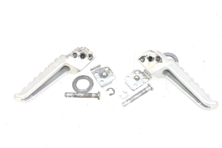 photo de PAIR REAR FOOTRESTS KAWASAKI NINJA 400 (2018 - 2023)