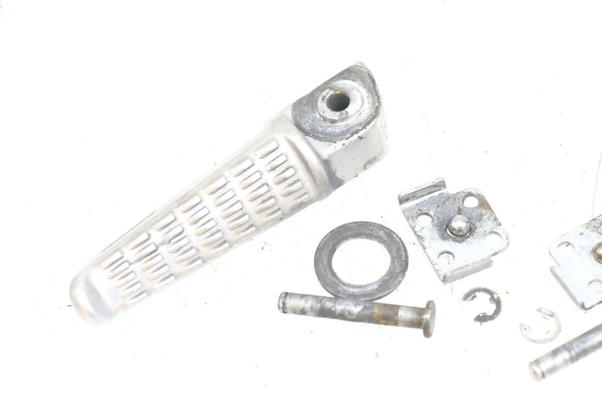 photo de PAIR REAR FOOTRESTS KAWASAKI NINJA 400 (2018 - 2023)