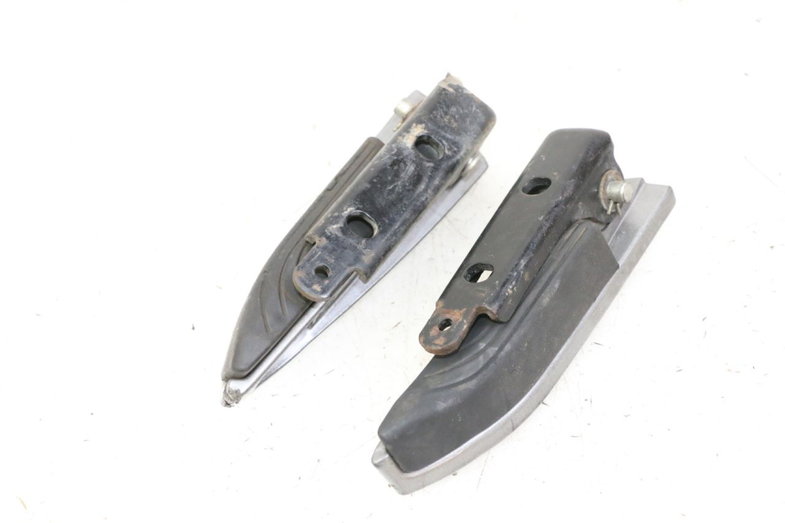 photo de PAIR REAR FOOTRESTS PIAGGIO MP3 500 (2014 - 2016)