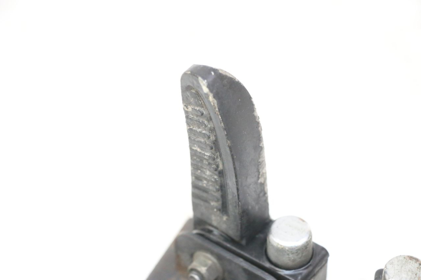 photo de PAIR REAR FOOTRESTS JM MOTORS OLDIES GT 4T 50 (2018 - 2025)