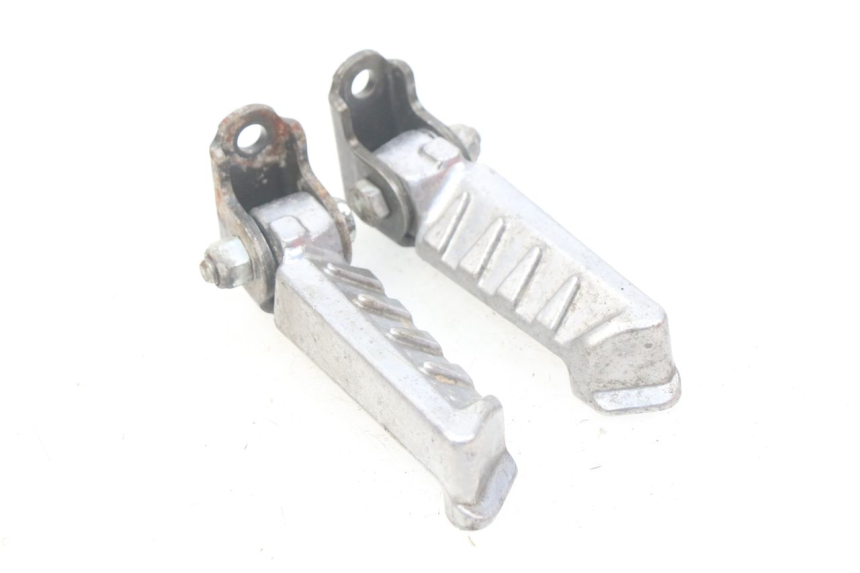 photo de PAIR OF REAR FOOTRESTS PEUGEOT LUDIX BLASTER 50 (2006 - 2014)