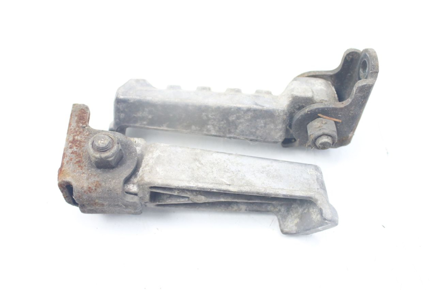photo de PAIR OF REAR FOOTRESTS PEUGEOT LUDIX SNAKE 2T 50 (2004 - 2014)
