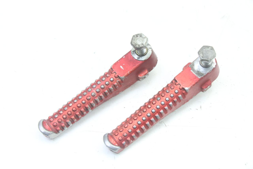 photo de PAIR OF REAR FOOTRESTS PEUGEOT TKR TREKKER FURIOUS 50 (2005 - 2014)