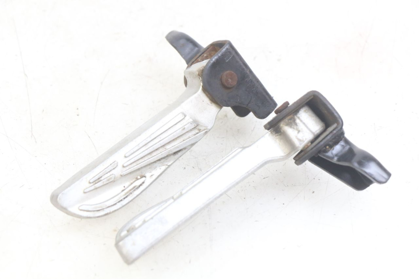 photo de PAIR OF REAR FOOTRESTS PEUGEOT TWEET 4T 50 (2018 - 2020)