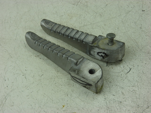 photo de PAIR REAR FOOTRESTS SWEET ELEC SWEET RACER TOB BOY 1 (2009 - 2012)