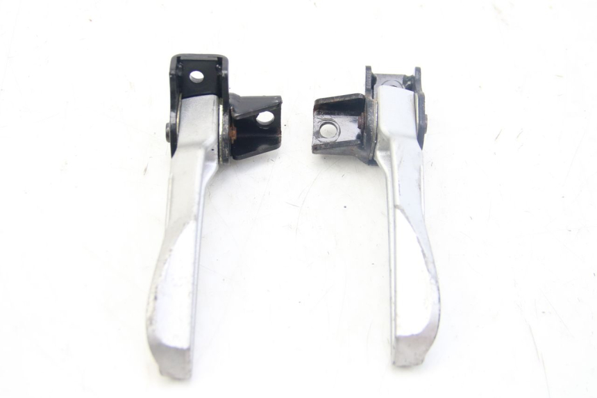 photo de PAIR OF REAR FOOTRESTS SYM JET 4 4T 50 (2018 - 2021)