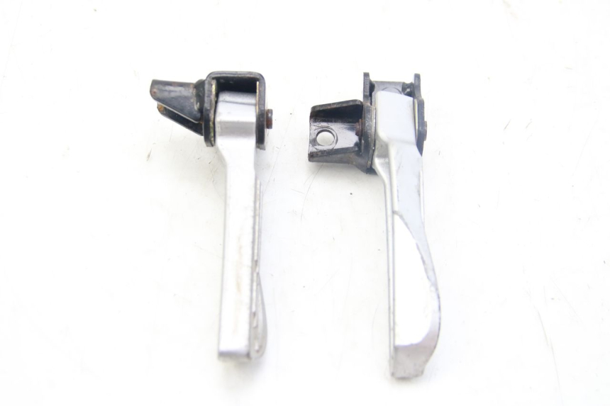 photo de PAIR OF REAR FOOTRESTS SYM JET 4 4T 50 (2018 - 2021)