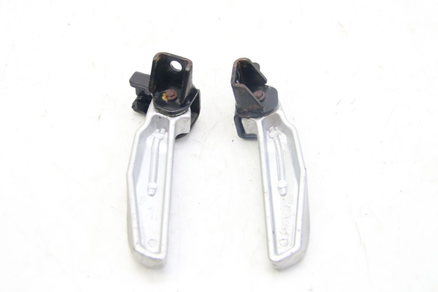photo de PAIR OF REAR FOOTRESTS SYM JET 4 4T 50 (2018 - 2021)