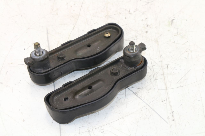 photo de PAIR REAR FOOTRESTS SYM JOYRIDE 125 (2002 - 2009)