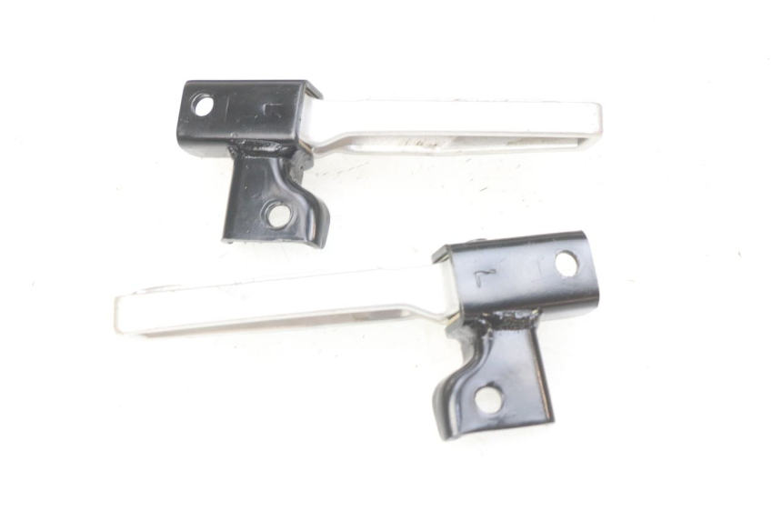 photo de PAIR REAR FOOTRESTS PEUGEOT TWEET ACTIVE 4T 50 (2018 - 2022)