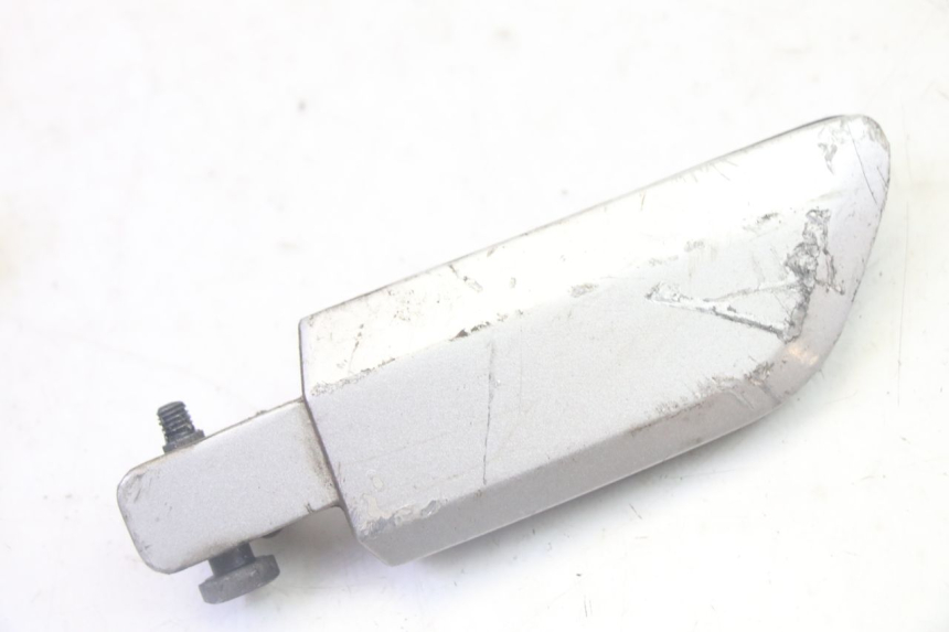 photo de PAIR OF REAR FOOTRESTS YAMAHA X-CITY XCITY 125 (2007 - 2008)