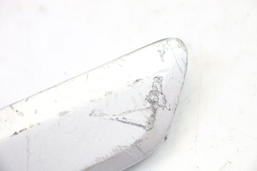 photo de PAIR OF REAR FOOTRESTS YAMAHA X-CITY XCITY 125 (2007 - 2008)