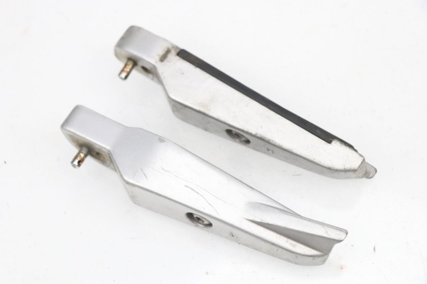 photo de PAIR REAR FOOTRESTS KYMCO XCITING 500 (2007 - 2010)