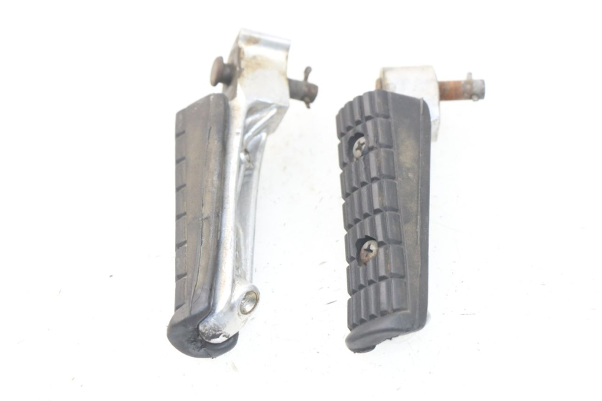 photo de PAIR REAR FOOTRESTS YAMAHA XJ600 XJ DIVERSION 600 (1992 - 1997)
