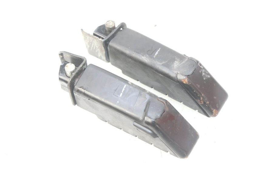 photo de PAIR OF REAR FOOTRESTS YAMAHA D'ELIGHT DELIGHT 115 (2013 - 2017)
