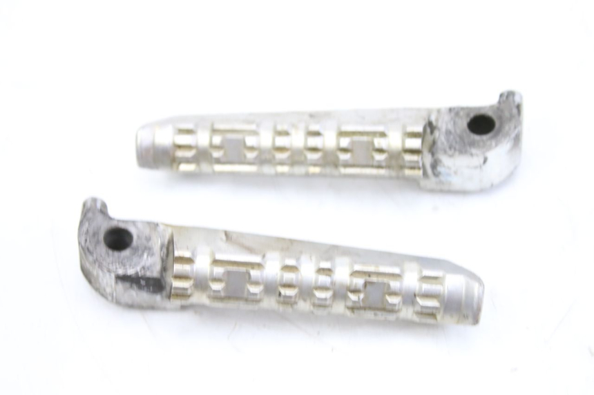 photo de PAIR OF REAR FOOTRESTS YAMAHA MT-07 MT07 700 (2018 - 2020)