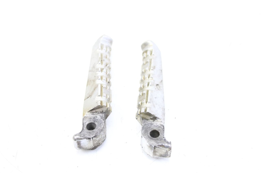 photo de PAIR OF REAR FOOTRESTS YAMAHA MT-07 MT07 700 (2018 - 2020)