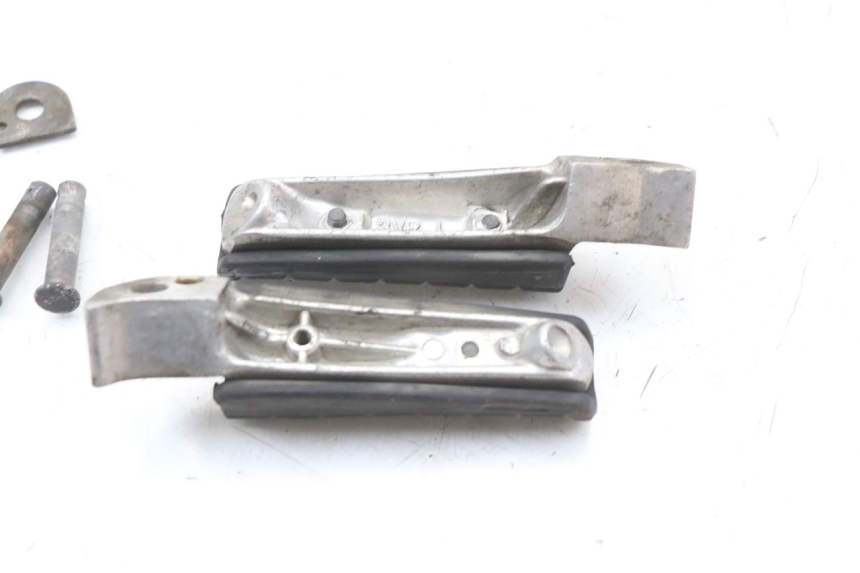 photo de PAIR REAR FOOTRESTS YAMAHA XJ600 XJ DIVERSION 600 (1992 - 1997)
